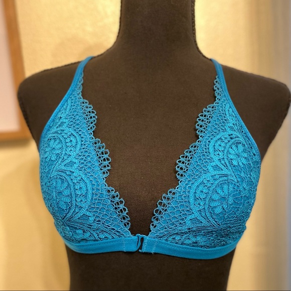 Victoria’s Secret razorback intimate bra - Picture 2 of 2